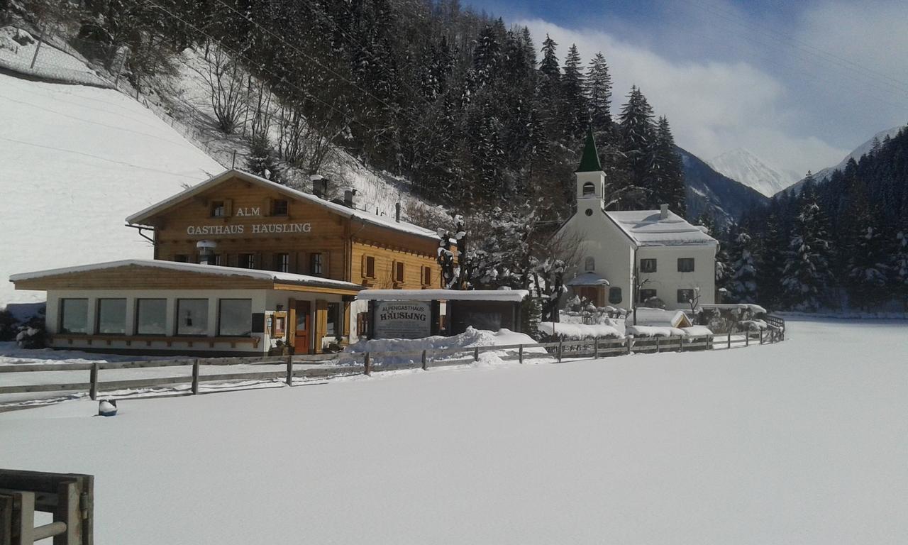 Отель Gasthaus Haeusling Alm Майрхофен Экстерьер фото